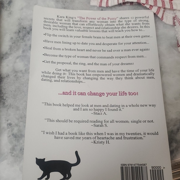 Books - Picture 3 of 3